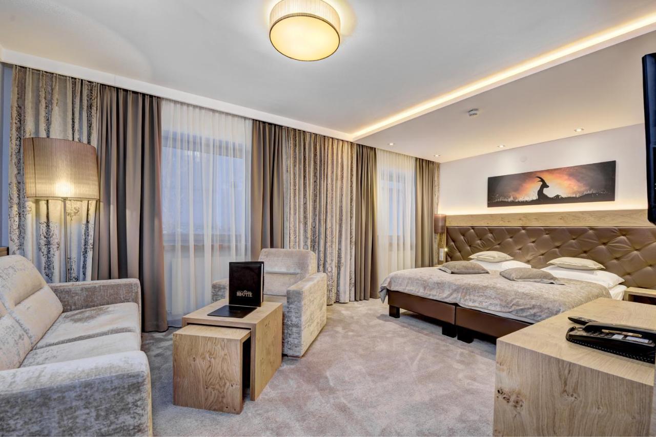 Hotel Brigitte Ισγκλ Εξωτερικό φωτογραφία
