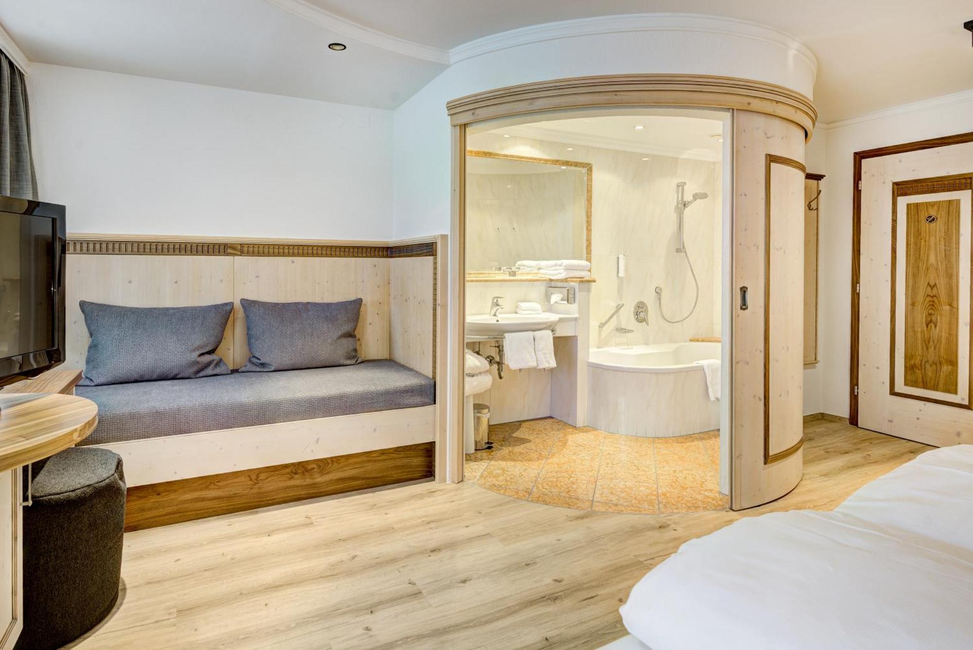 Hotel Brigitte Ισγκλ Εξωτερικό φωτογραφία