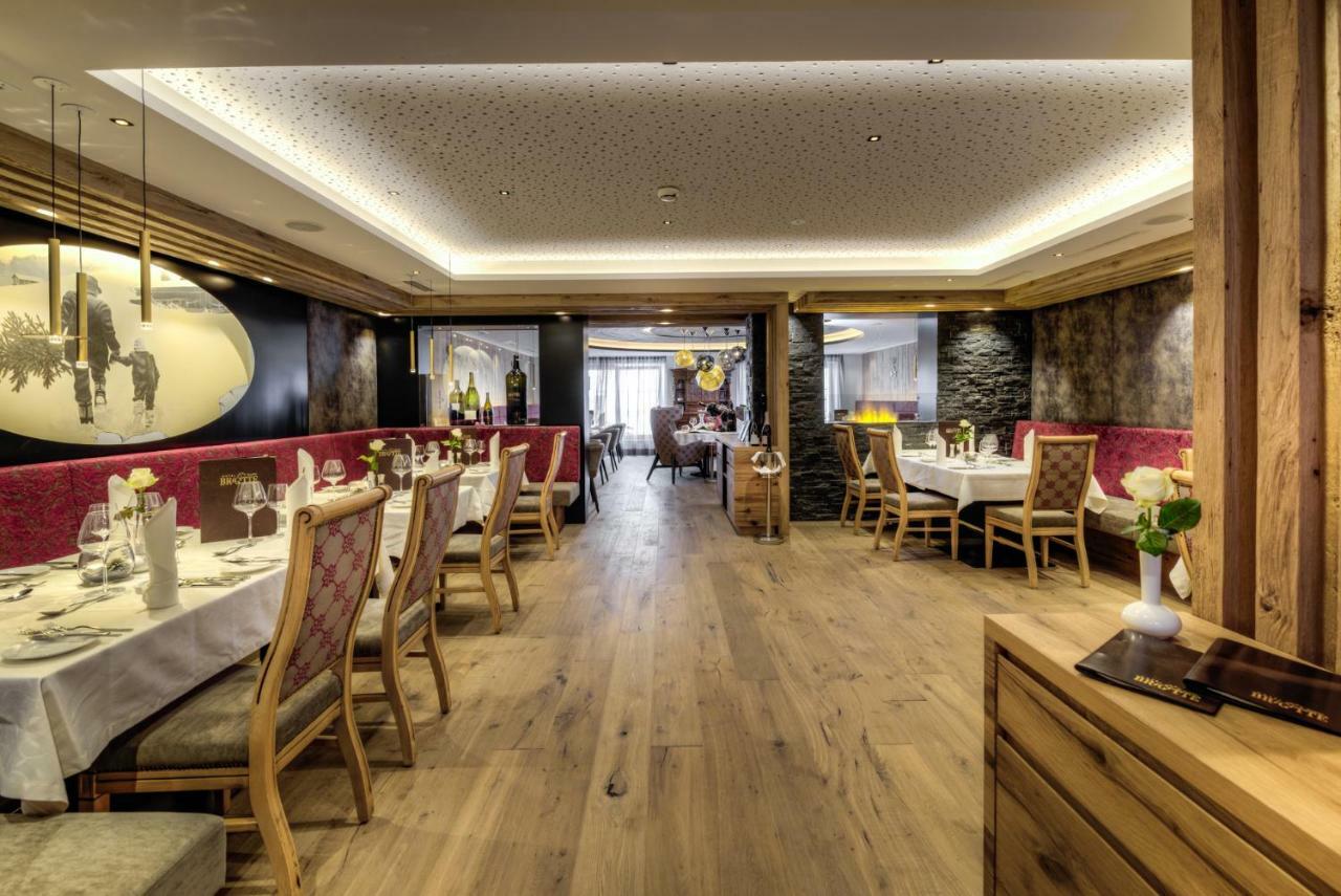 Hotel Brigitte Ισγκλ Εξωτερικό φωτογραφία